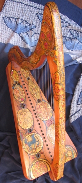 ケルト装飾ハープ