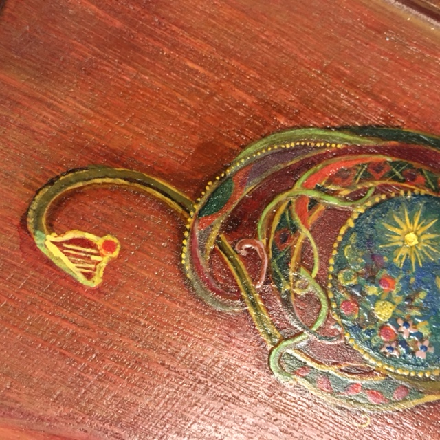 小さなハープの文様、ケルト文様