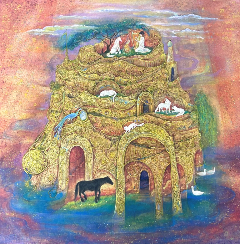 装飾迷宮　バベルの塔を思わせる金色のタワーに動物たちが集う。緻密に施されたケルト模様のファンタジックな日本画