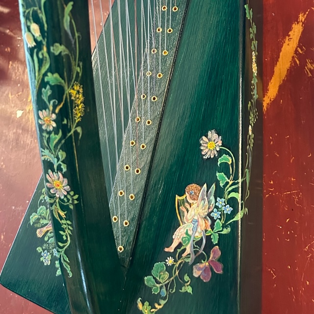 鳥と唐草文様、ハープを弾く天使が描かれたダブルハープ 二列弦ハープ