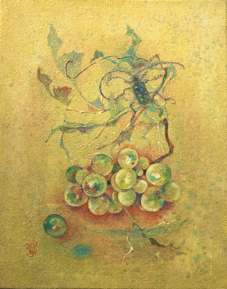 たからさがし　黄金色の空間に葡萄とカミキリムシを描いた幻想的な日本画