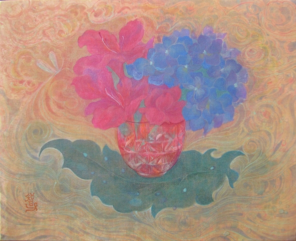 紫陽花の花、つつじが描かれた日本画　淡い色彩の中に精緻な文様