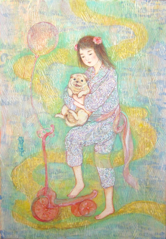 キックボードとパグ犬を抱いた少女を描いた日本画　淡い色調の優しい画面